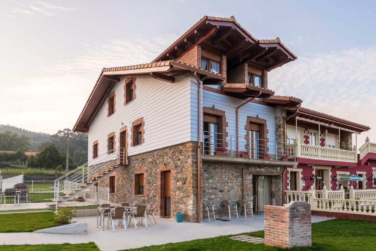 Apartamentos Turisticos El Ponton Arnuero Exterior foto